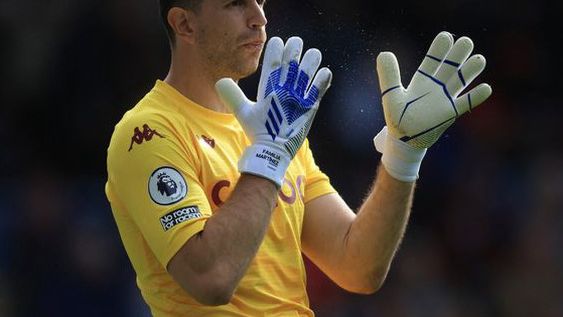 Aston Villa pudo festejar un triunfo