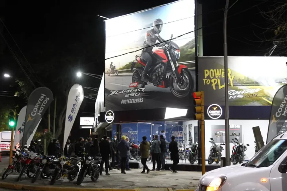 Gran inauguración del Agente Oficial Zanella en San Juan