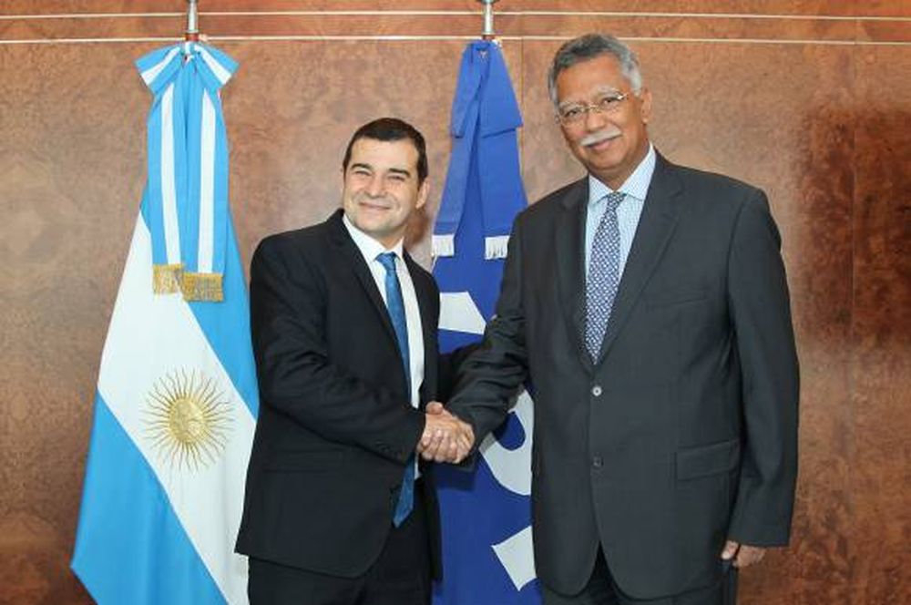 Vaca Muerta: avance de YPF con Malasia