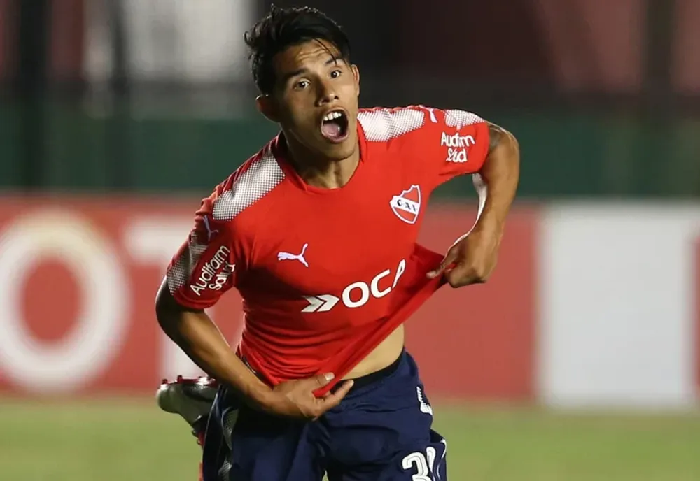 Denis, el tercer refuerzo en Concepción