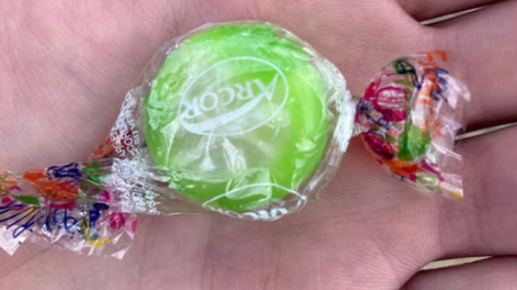 Abusó de una nena de 8 años, nieta de su vecina: “Vení que te doy un caramelo”