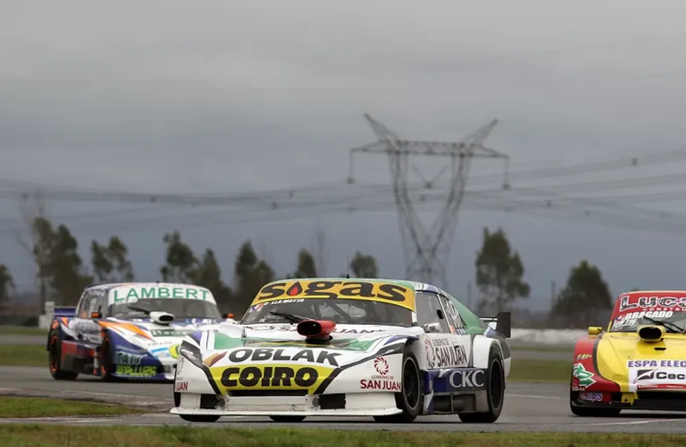 La rotura de una goma le impidió festejar a Della Motta