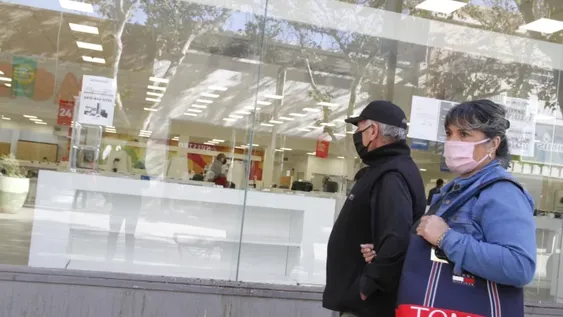 Hay faltantes de notebooks y de celulares, y subas de hasta 30%