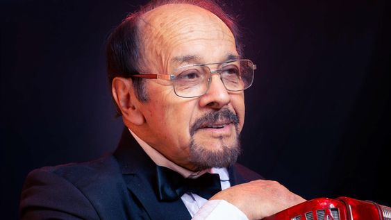 Música pop y canto lírico se unen en este espectáculo, algo muy poco frecuente en San Juan, dijo el maestro Orlando Tejada.&nbsp;
