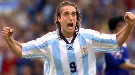El mensaje de Batistuta a Messi por alcanzar su récord de goles mundialistas