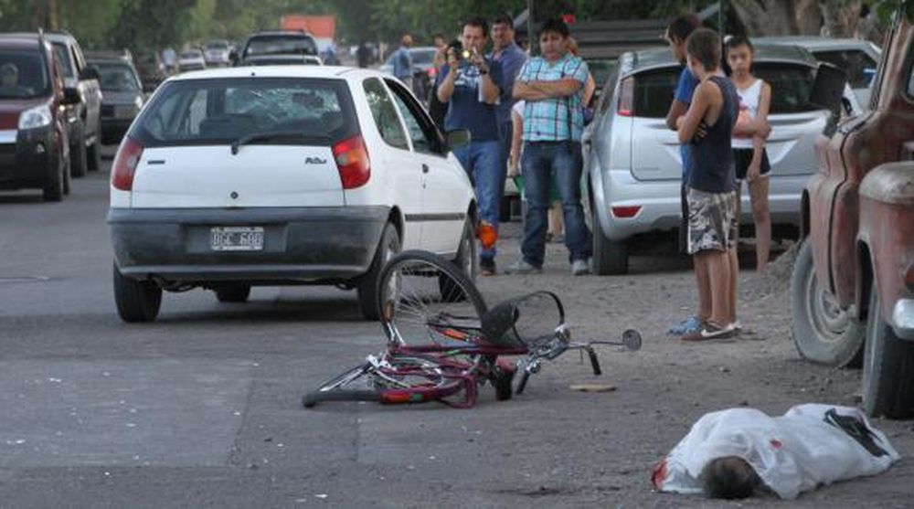 Un anciano murió al ser atropellado en Rivadavia