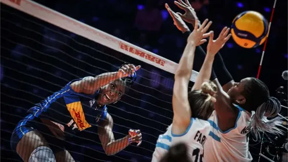 Las Panteras, sin chance ante Italia