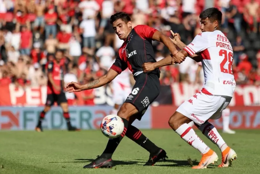 Newell’s sumó segunda victoria al hilo y complicó a Unión