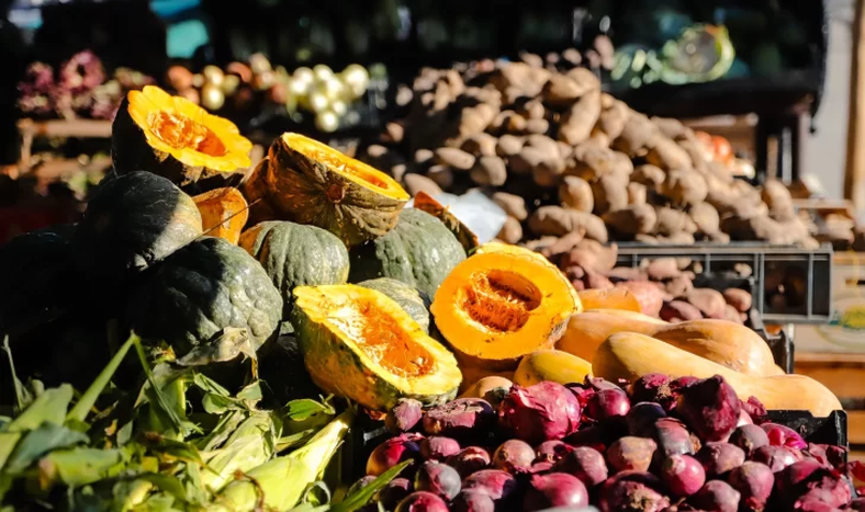 Feria y Mercado de Abasto.