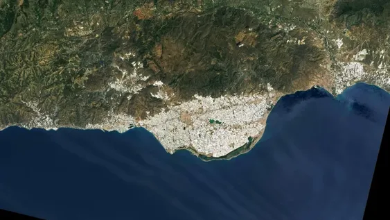 El mar de los invernaderos de Almería, a “vista de satélite”