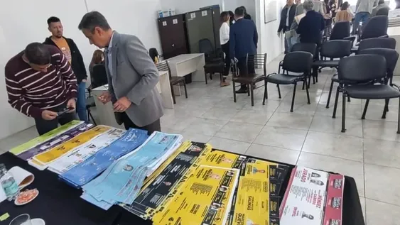 Confirman pago de $25.000 para las autoridades de mesa y $3,5 por voto
