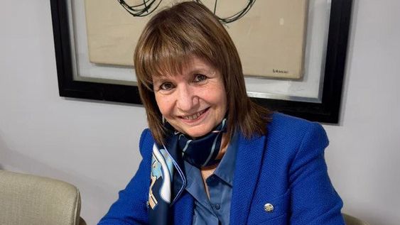 BULLRICH. Competirá por una banca.