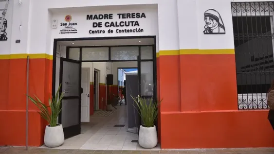 ASISTENCIA. En los refugios Papa Francisco y Madre Teresa de Calcula los varones reciben asistencia con alojamiento, comida nutritiva y ropa de abrigo.