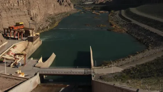Con más agua. Los espejos de los diques Ullum (foto) y Punta Negra muestran un mejor panorama, aunque todavía lejos de las cotas máximas.