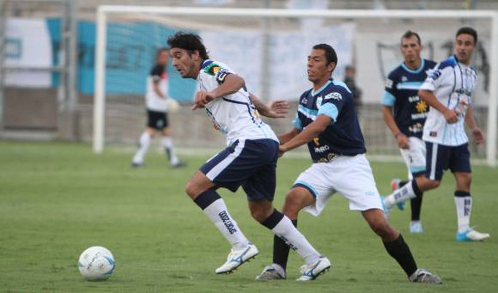 Mucho ruido, poco fútbol