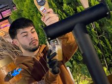 emanuel vazquez, el sanjuanino por adopcion que comenzo con un par de ollas hace tres anos y hoy busca posicionar su cerveza artesanal