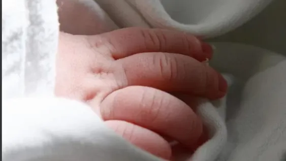 El primer bebé del año en el país nació en Santiago del Estero