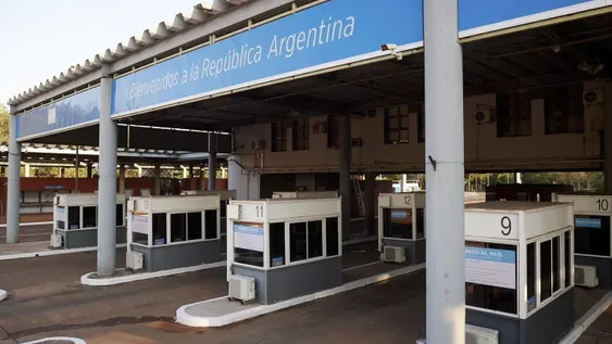 Se reactiva el turismo con visitantes de Chile y Brasil