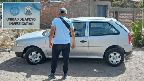 Cayó un sujeto con numerosos antecedentes por robos: secuestraron elementos sustraídos y un auto que se llevó para huir