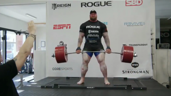 “La Montaña” de ‘Juego de Tronos’ levantó 501 kg y es nuevo récord mundial
