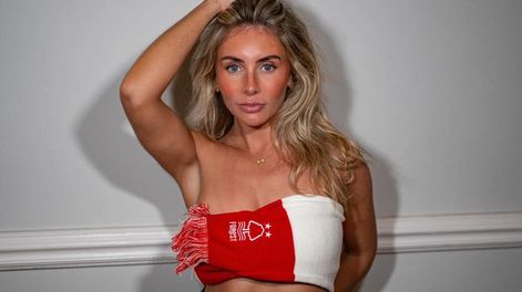Bonnie Blue, la estrella OnlyFans, intentó grabar contenido erótico en un partido de la Premier League