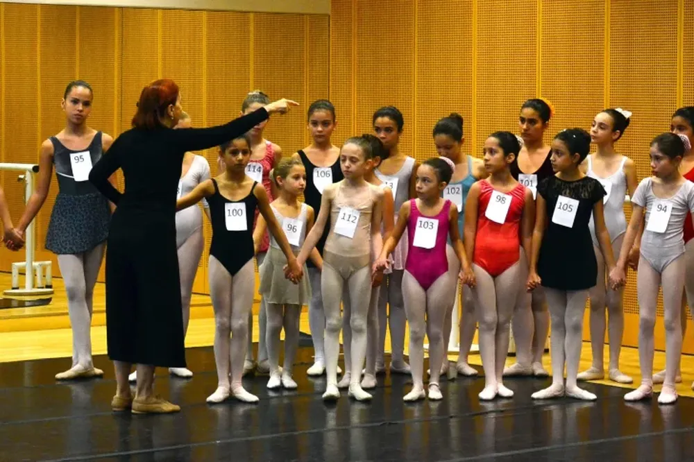 Música, danza y grabados para celebrar