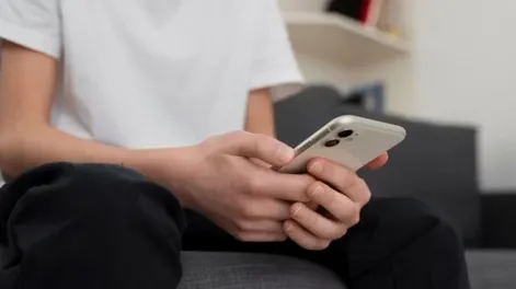 Pagaba a menores por fotos íntimas: lo atraparon y lo sentenciaron a a 18 años de prisión