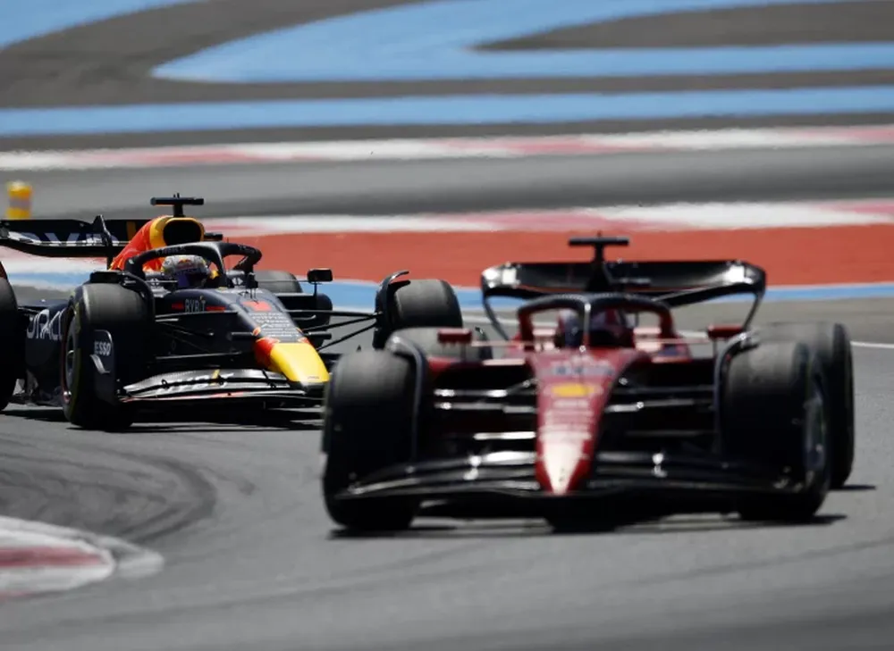 Verstappen no perdonó el error que tuvo Leclerc