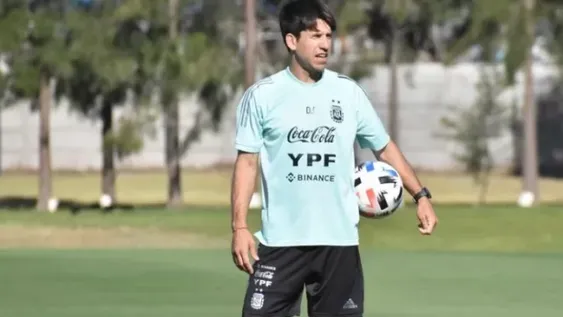 Con el “Diablito” Echeverri, Placente eligió a los 23 futbolistas para el Sudamericano de Ecuador
