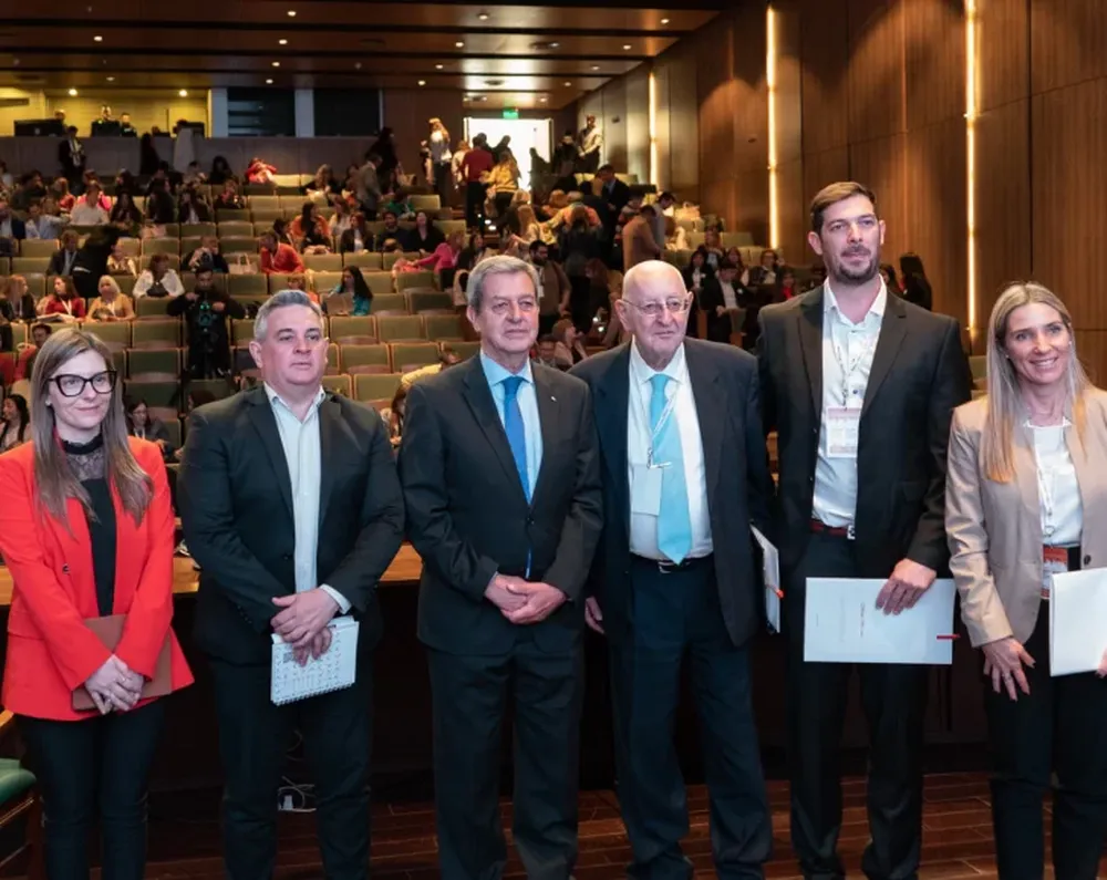 Hoy culmina el encuentro de jefes de cuentas y contratos públicos