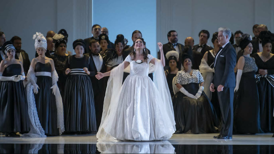 La Traviata, la gran ópera de Giuseppe Verdi, volverá al Teatro del Bicentenario el mes próximo. Las entradas ya están a la venta.