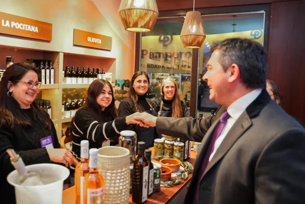 Orrego inauguró el stand sanjuanino en la 137° Exposición Rural de Palermo