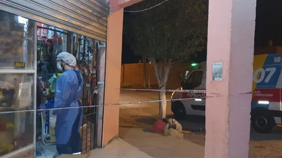 Volvió de Buenos Aires, no cumplió la cuarentena y atendía un local