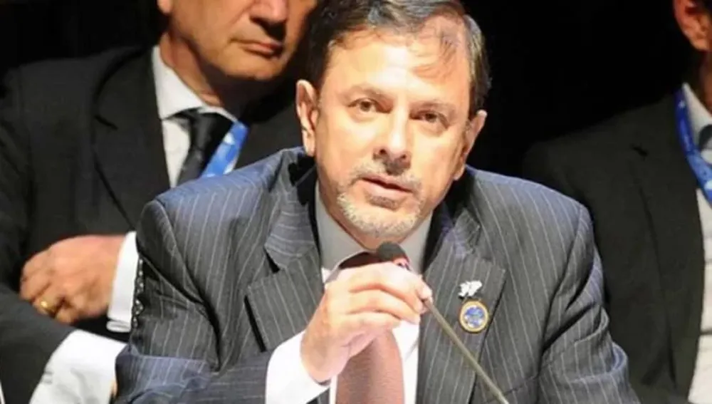 El Gobierno argentino negociará con Rusia para fabricar la vacuna en el país