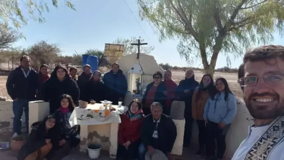 La iglesia que lleva ayuda y diversión a gente que vive en zonas inhóspitas