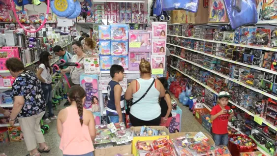 Por Reyes Magos, jugueterías y otros comercios abrirán el domingo en horario corrido