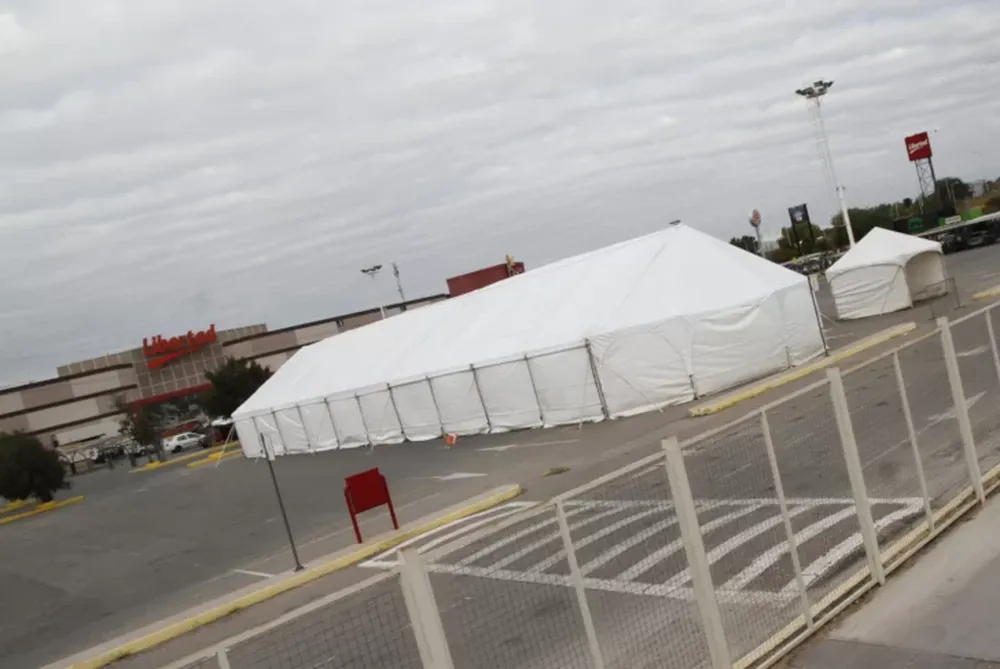 Salud Pública prepara un nuevo Autovac y estará en el estacionamiento del Hiper