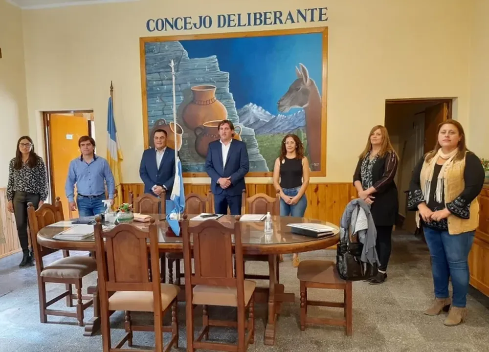 Ayuda económica en Angaco para que los adultos mayores puedan comprar remedios