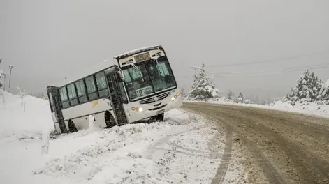 Bariloche, sin clases por la nieve