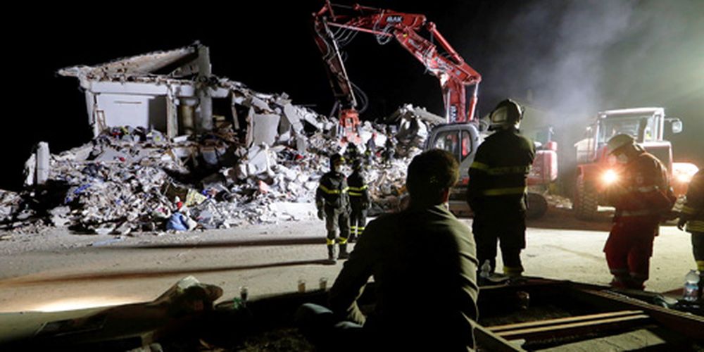 Ascienden a 159 los muertos por el devastador terremoto del centro de Italia