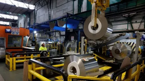 Sector siderúrgico en crisis: siguen las suspensiones en la planta de Acindar