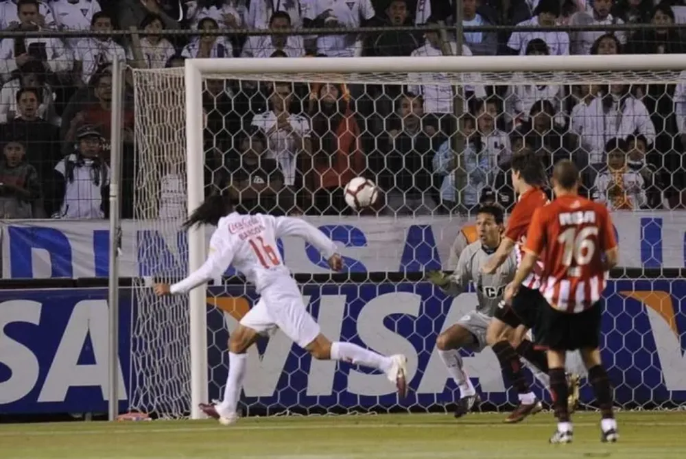 Estudiantes arremete con todo por el título de la Recopa Sudamericana 2010