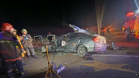 Otra tragedia vial en Mendoza: un muerto es el saldo del choque frontal entre un camión y un auto