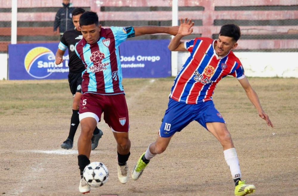 Ganador. Atlético Alianza empezó firme en el Clausura goleando a Peñarol en Santa Lucía. Ph: TM.