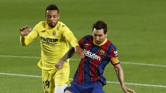 Messi empezó derecho