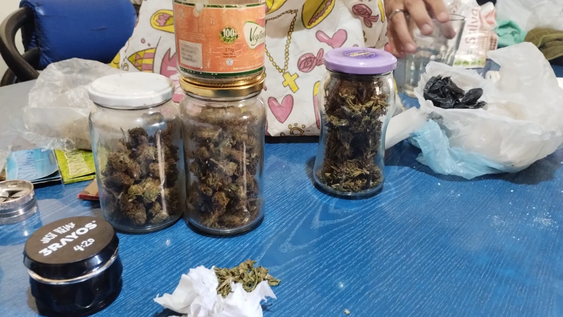 persecucion en la costanera termino con un detenido por disparar contra una pareja: tenia marihuana y cocaina