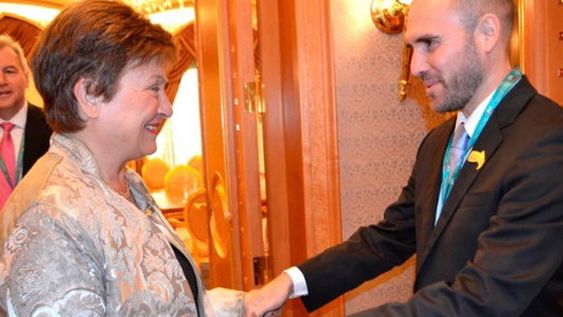 Acuerdan que el FMI revise las cuentas económicas argentinas
