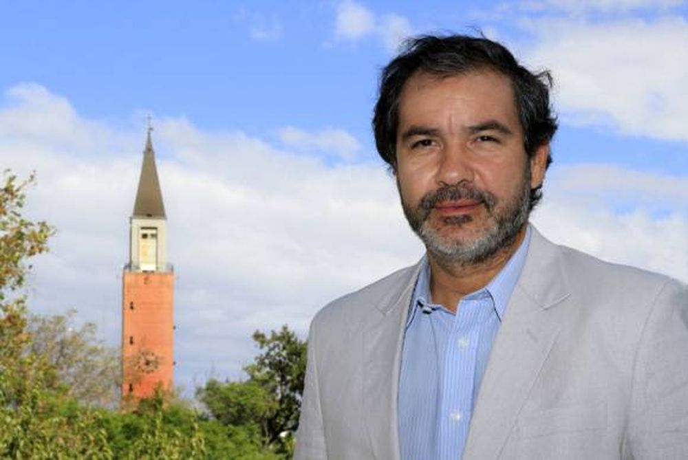 “Los adolescentes necesitan papás y un Estado adultos”
