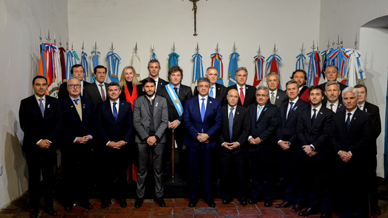 milei encabezara la vigilia por el 9 de julio: foto con orrego y 11 gobernadores y un discurso de 20 minutos