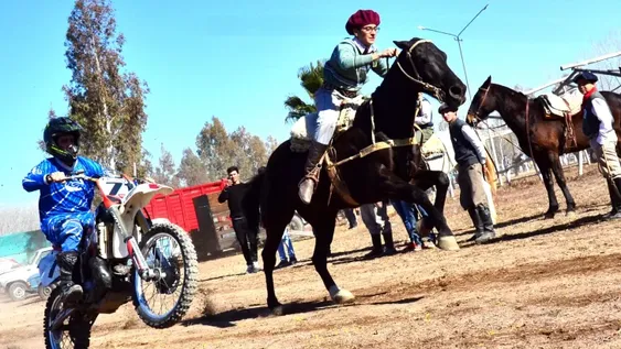 Los motores llegaron al festival gaucho